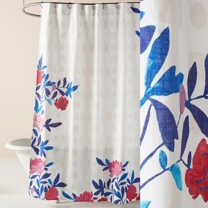New Anthropologie Rose Vine Shower Curtain